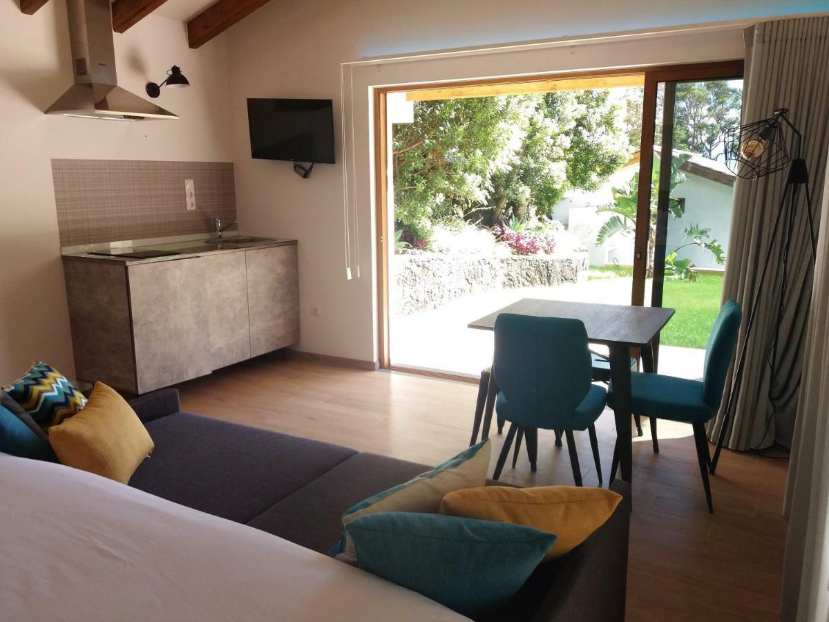 Villas Casteletes Urzelina Zewnętrze zdjęcie