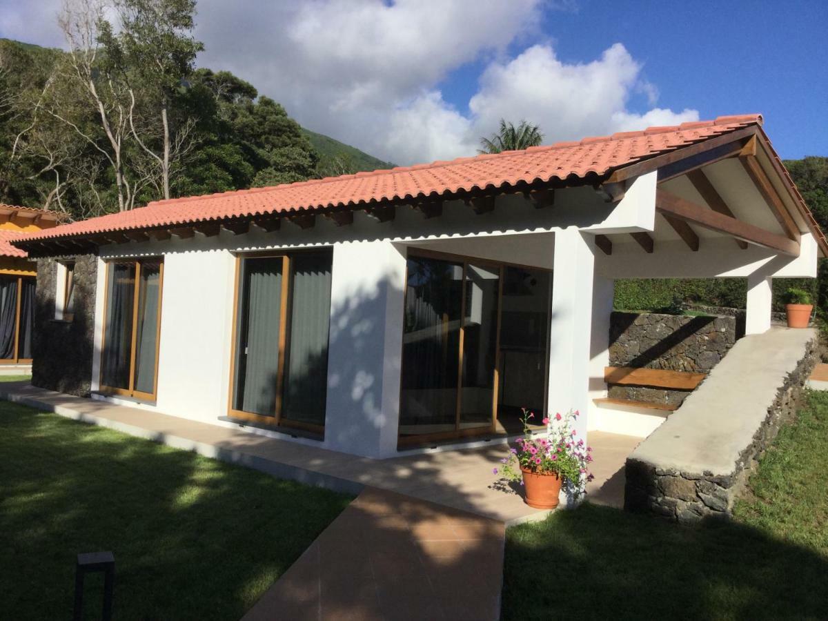 Villas Casteletes Urzelina Zewnętrze zdjęcie